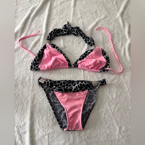 VENUS Other - Venus Grey Black Animal Print Pink Silver Accents Bikini Top Cup D Bottoms 4
